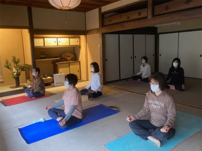 長岡京ヨーガ・瞑想クラス